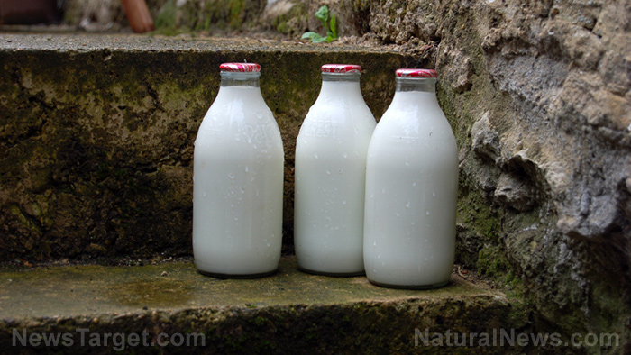 Raw-Milk-Bottles-Steps